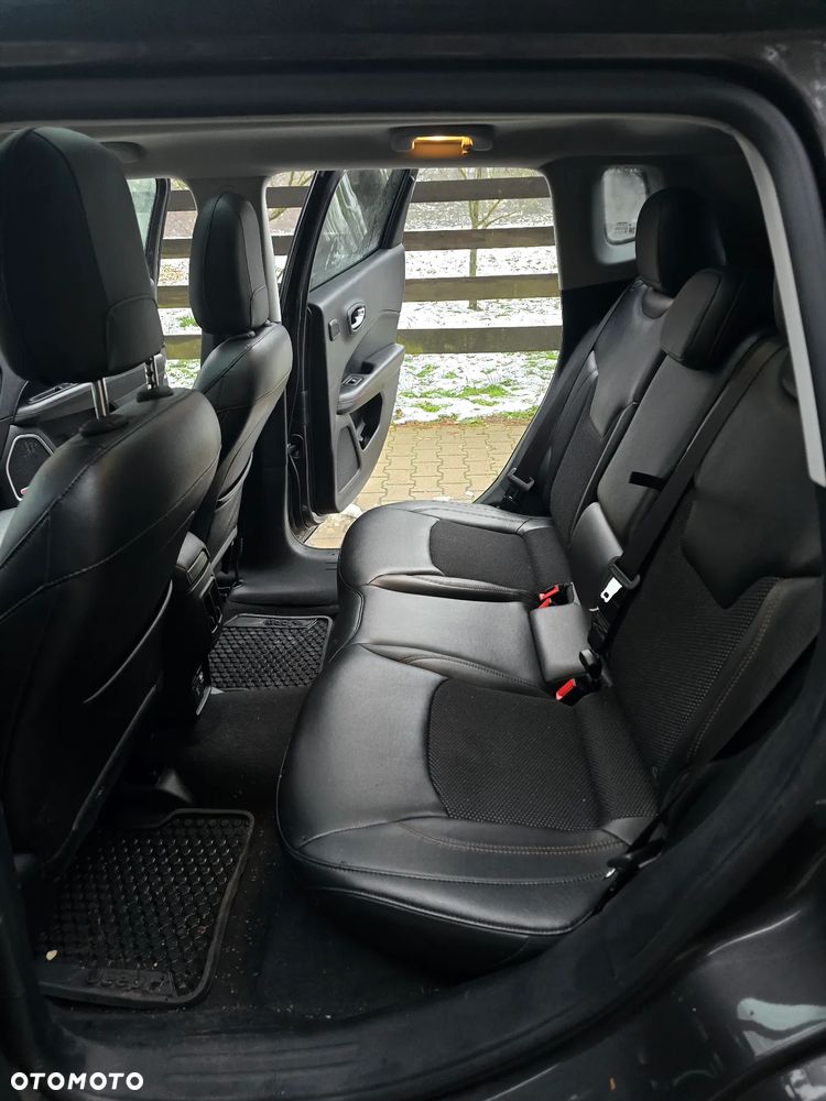 Jeep Compass 1.4 TMair Limited 4WD S&S - 24