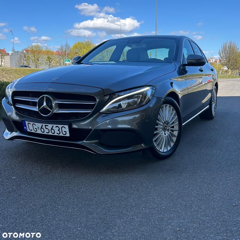 Mercedes-Benz Klasa C 180 Kompressor Automatik BlueEFFICIENCY Elegance