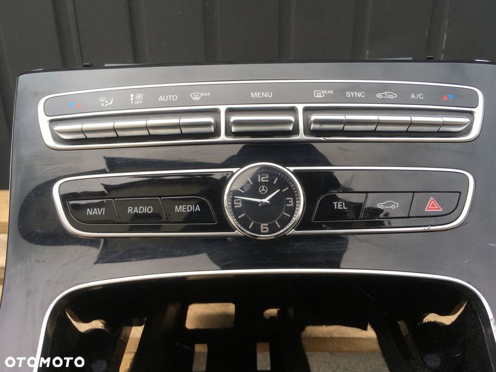 PANEL ŚRODKOWY TUNEL DEKOR MERCEDES W213 E KLASA - 6