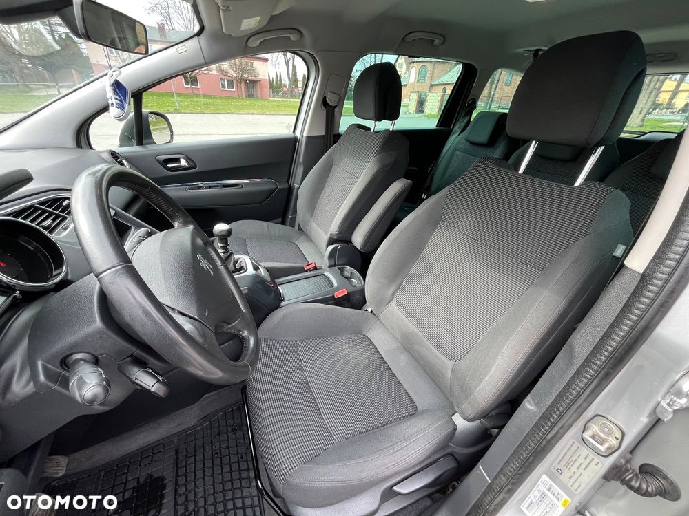 Peugeot 5008 1.6 BlueHDi Allure - 17