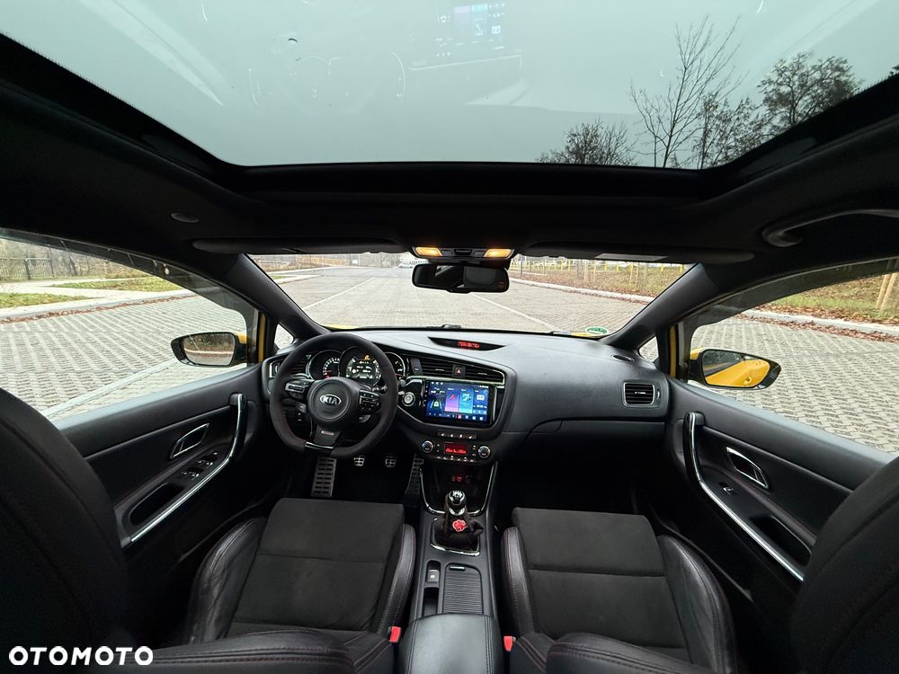 Kia Ceed 1.6 T-GDI GT-Track - 26