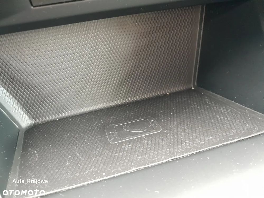 Volkswagen Golf VIII 2.0 TDI Life - 25