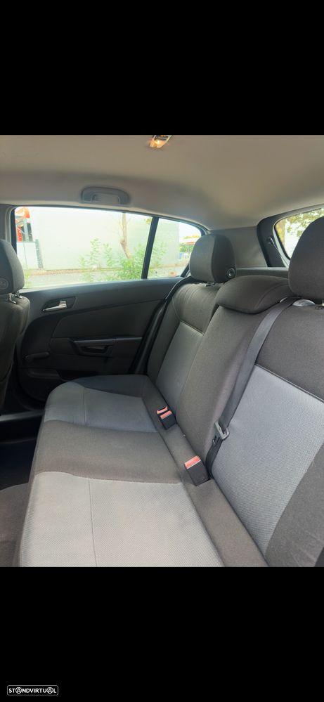 Opel Astra 1.7 CDTi Cosmo M5 - 9