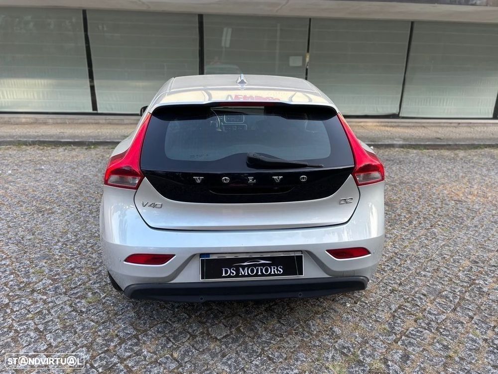 Volvo V40 1.6 D2 Eco Momentum - 5