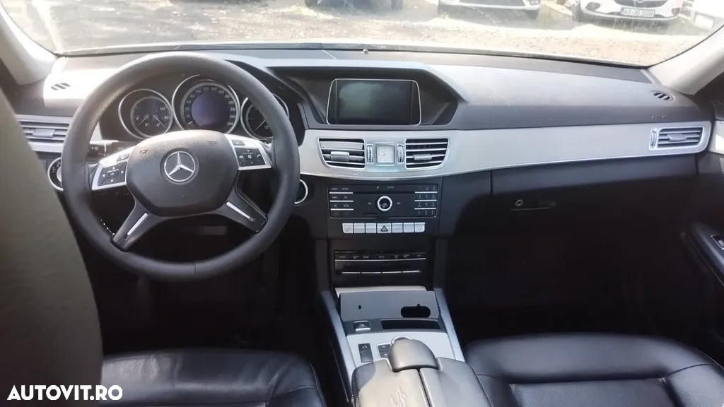 Mercedes-Benz E 200 BlueTEC 7G-TRONIC - 7