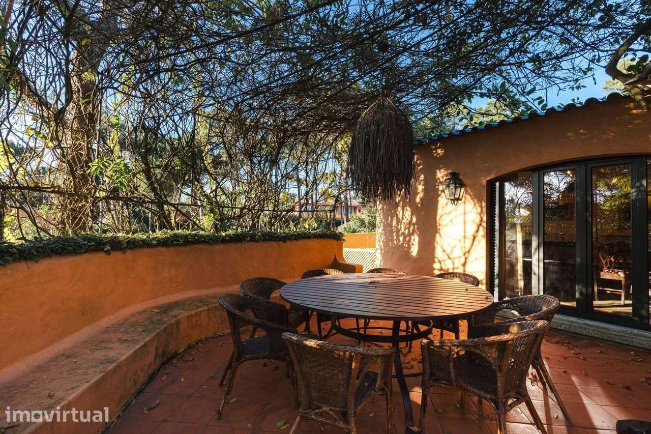 Moradia de luxo com 6 quartos na Quinta da Marinha, Cascais - Grande imagem: 2/51