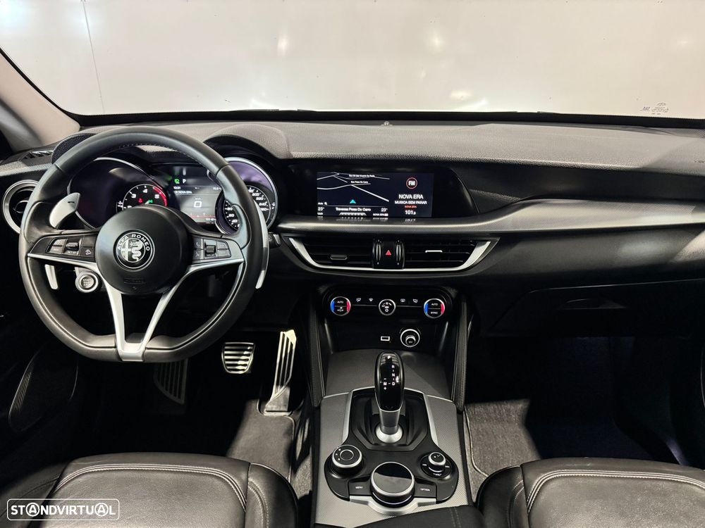 Alfa Romeo Stelvio 2.2 D Super AT8 - 18