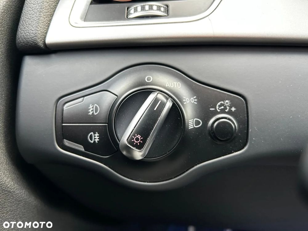 Audi A4 Limousine 2.0 TDI DPF S line Sportpaket - 26