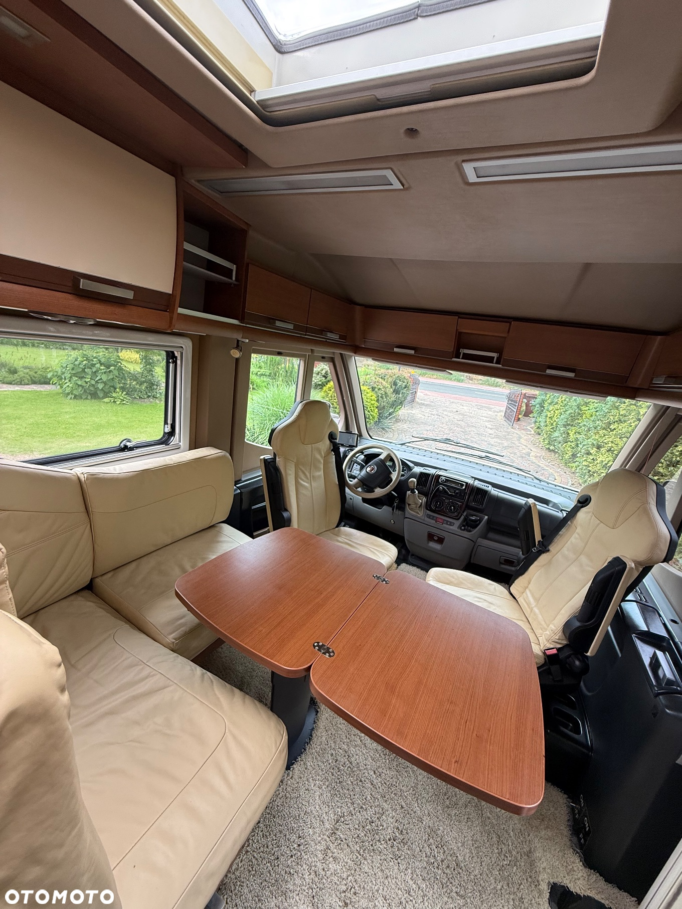KNAUS X250/1 - 8