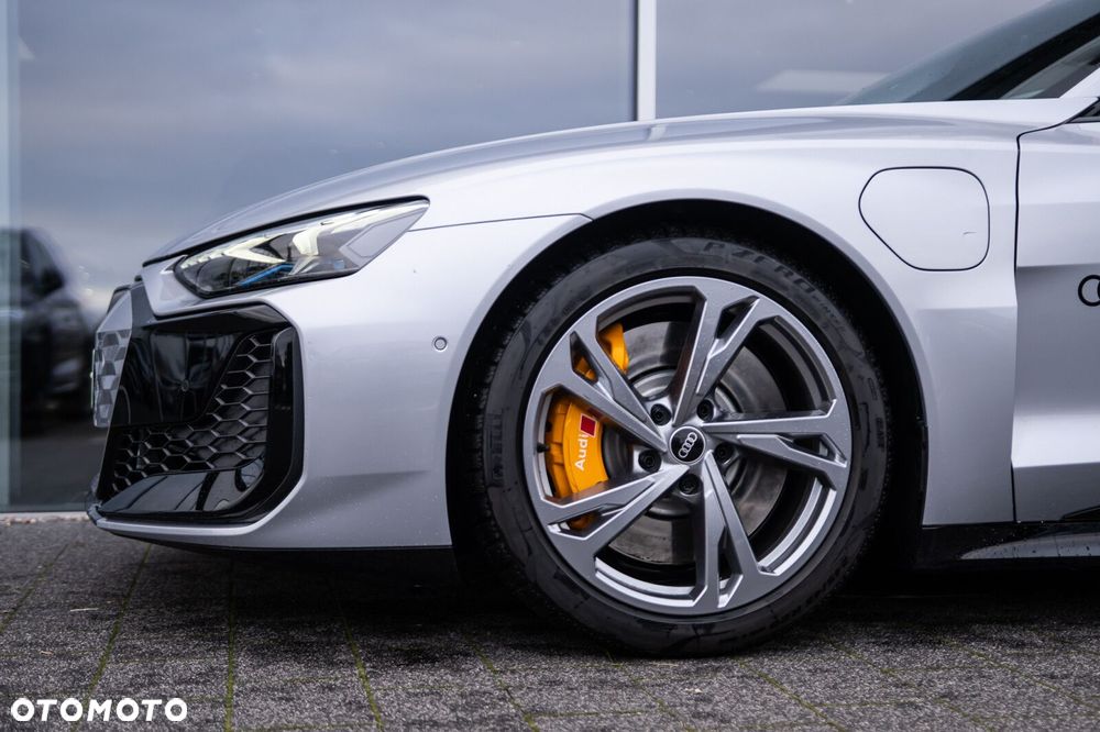 Audi RS e-tron GT - 5