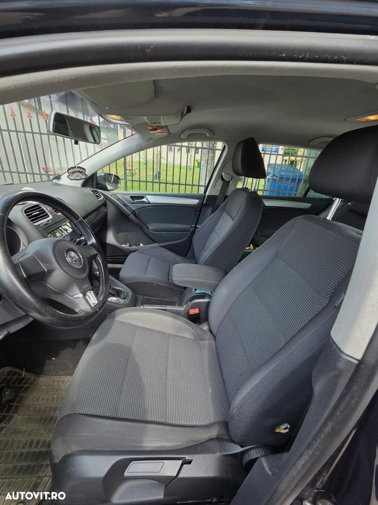 Volkswagen Golf 1.2 TSI DSG Style - 4