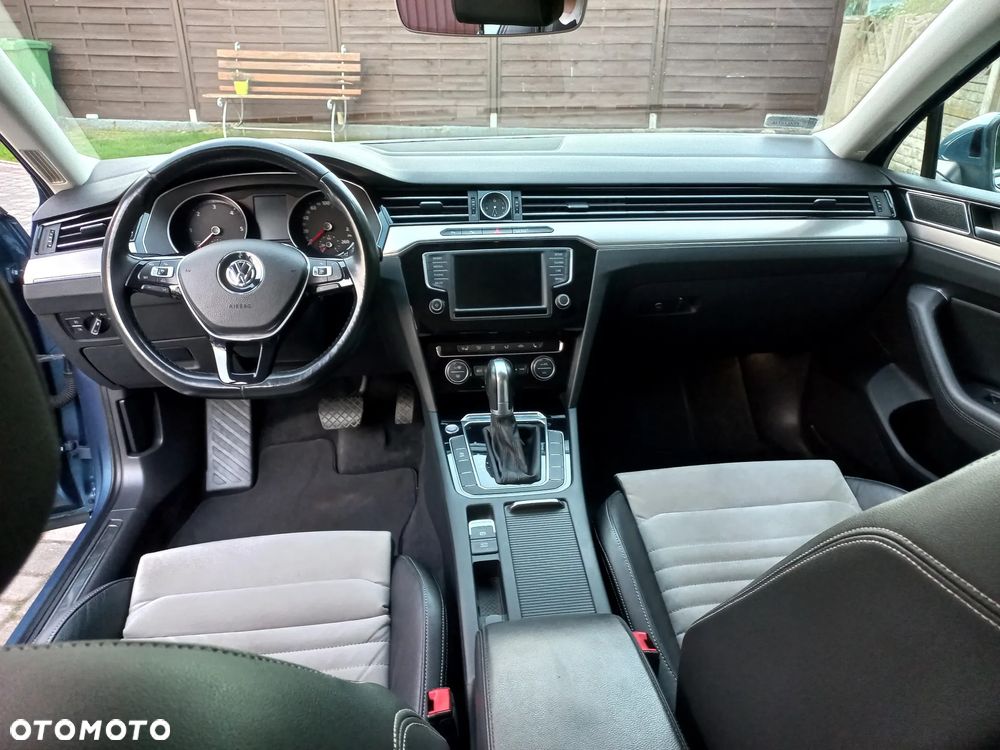 Volkswagen Passat 2.0 TDI BMT Highline DSG - 17
