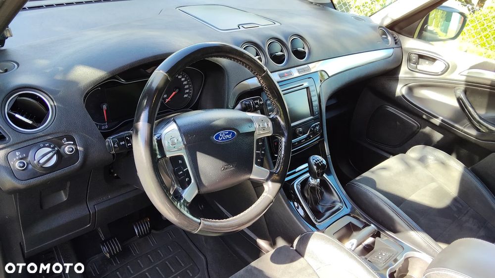 Ford S-Max 2.0 T Titanium - 16