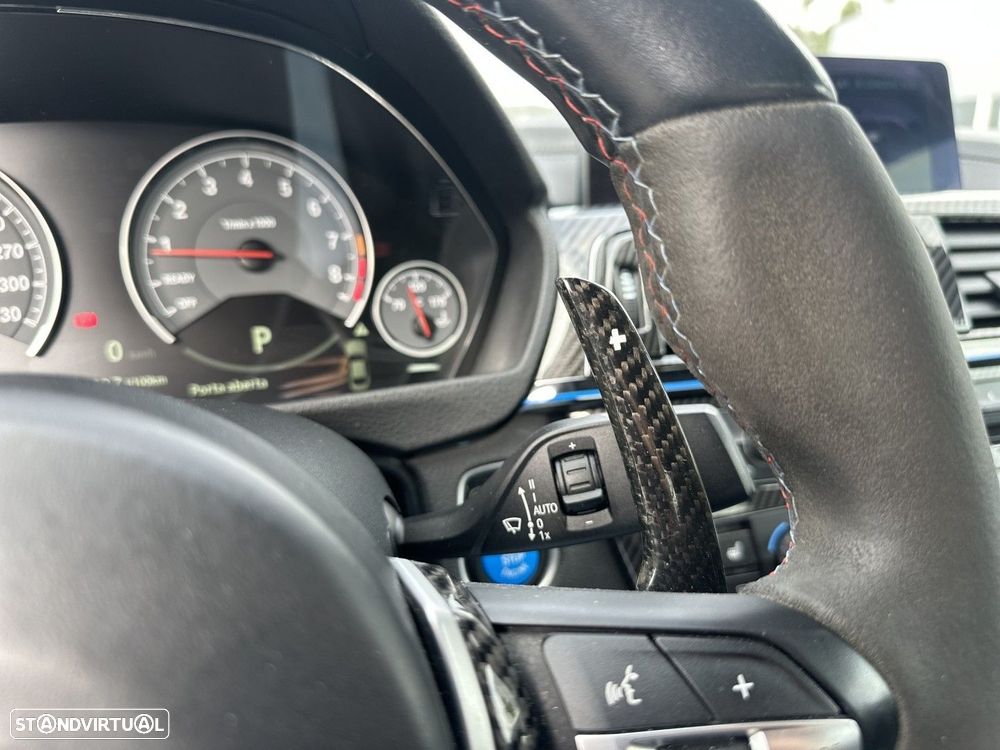 BMW M4 Coupe DKG Competition - 35