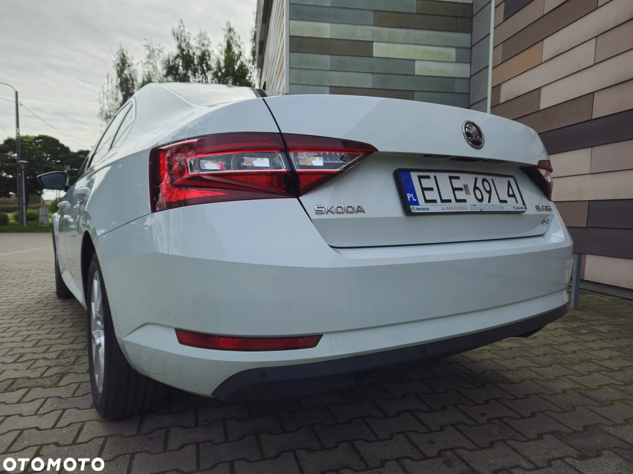 Skoda Superb 2.0 TDI 4x4 Style DSG - 18