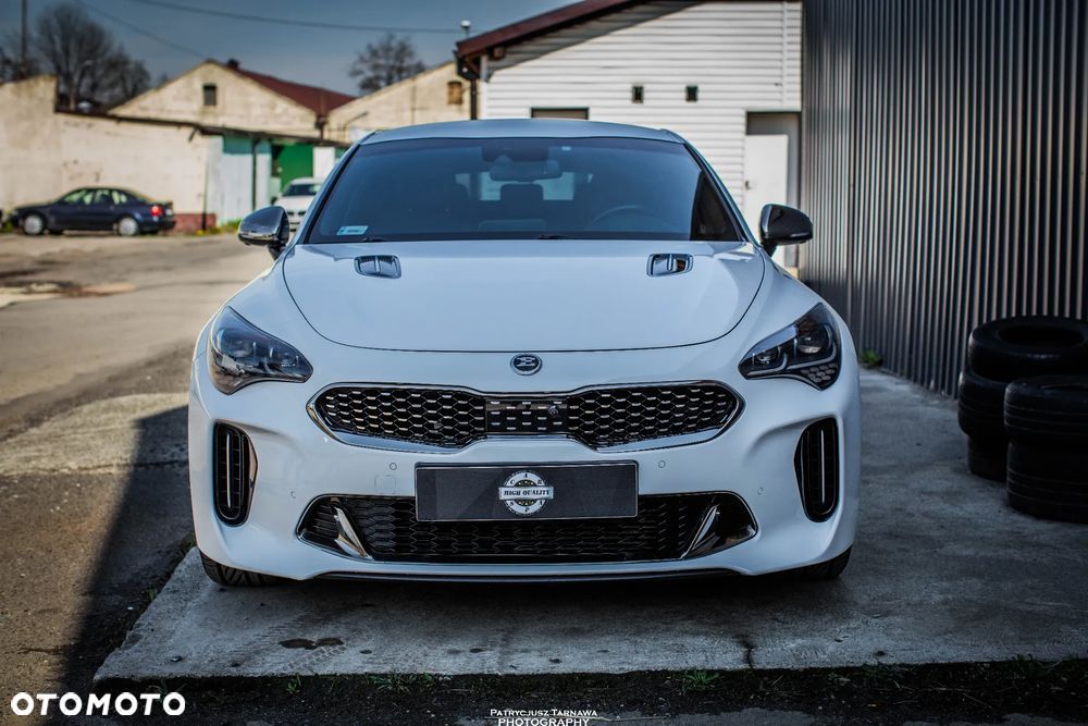 Kia Stinger 3.3 T-GDI V6 GT AWD - 8