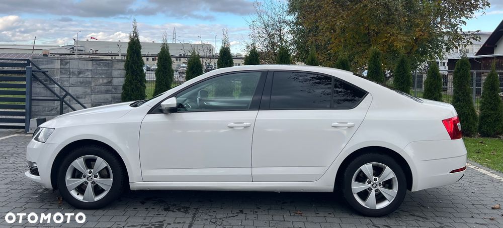 Skoda Octavia 1.4 TSI Style DSG - 5