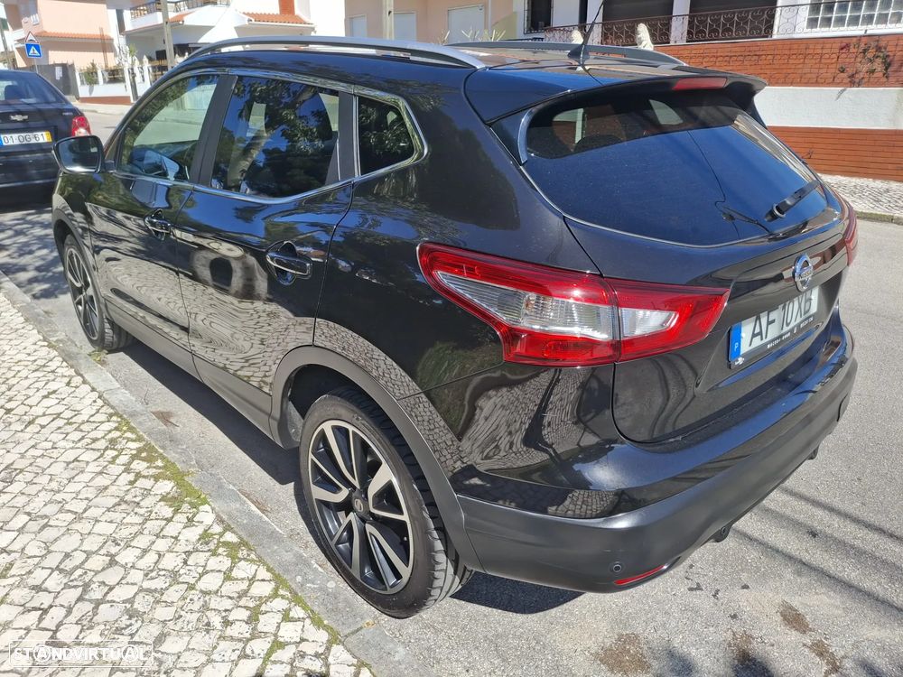 Nissan Qashqai 1.5 dCi TEKNA+ - 6
