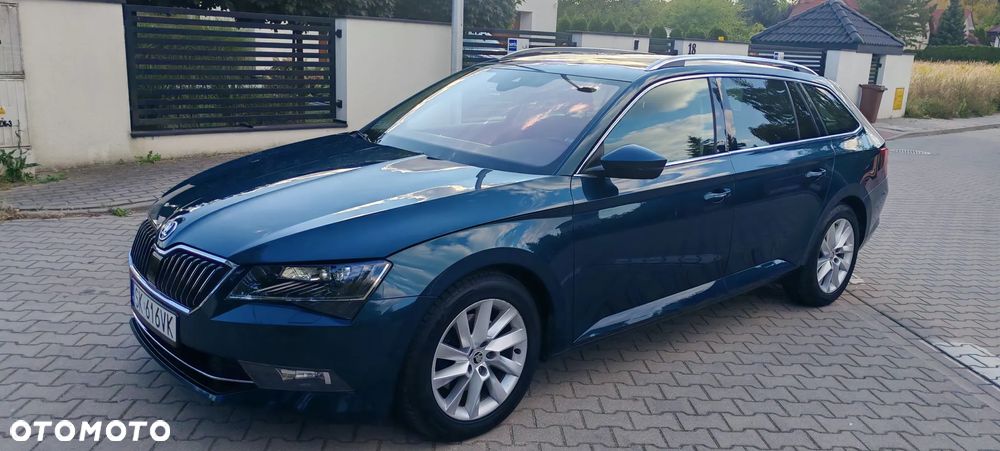 Skoda Superb Combi 1.6 TDI DSG Style - 27