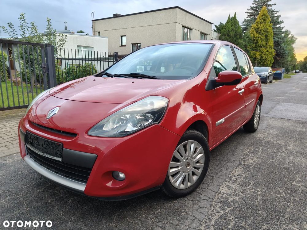 Renault Clio - 1