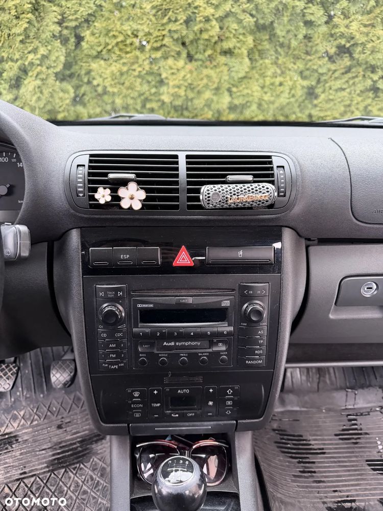 Audi A3 Sportback 1.8T Ambiente - 8