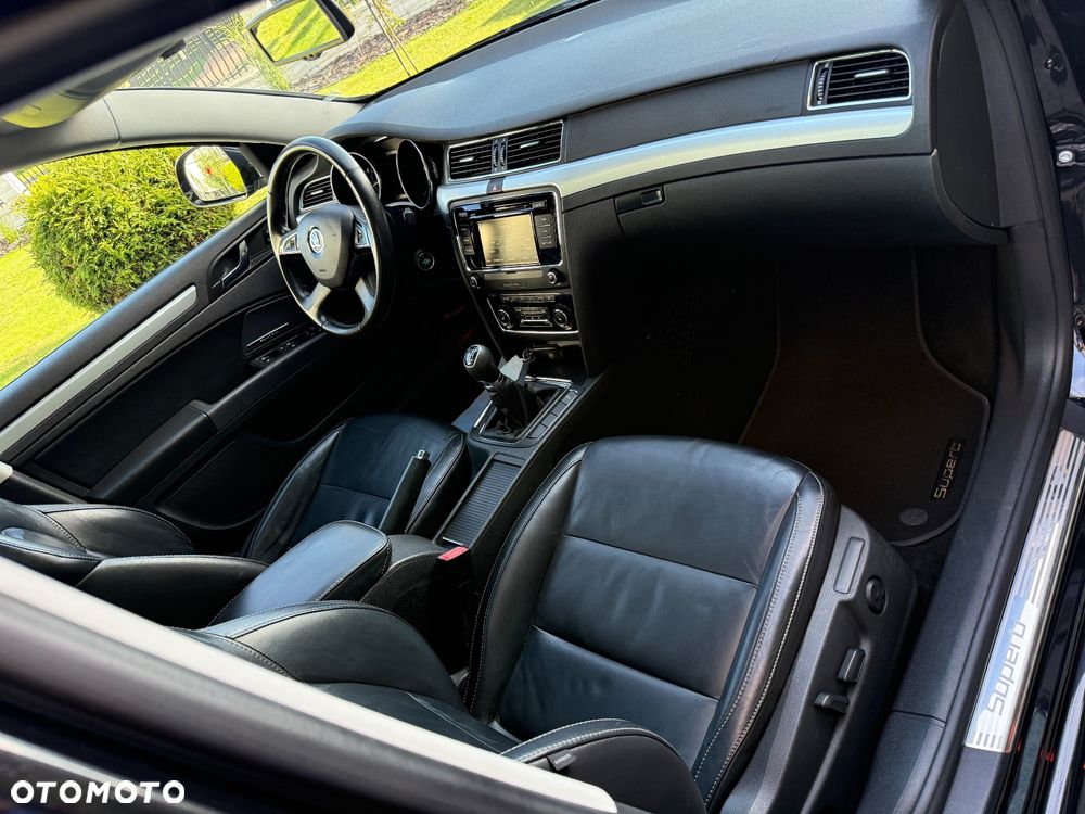 Skoda Superb - 11
