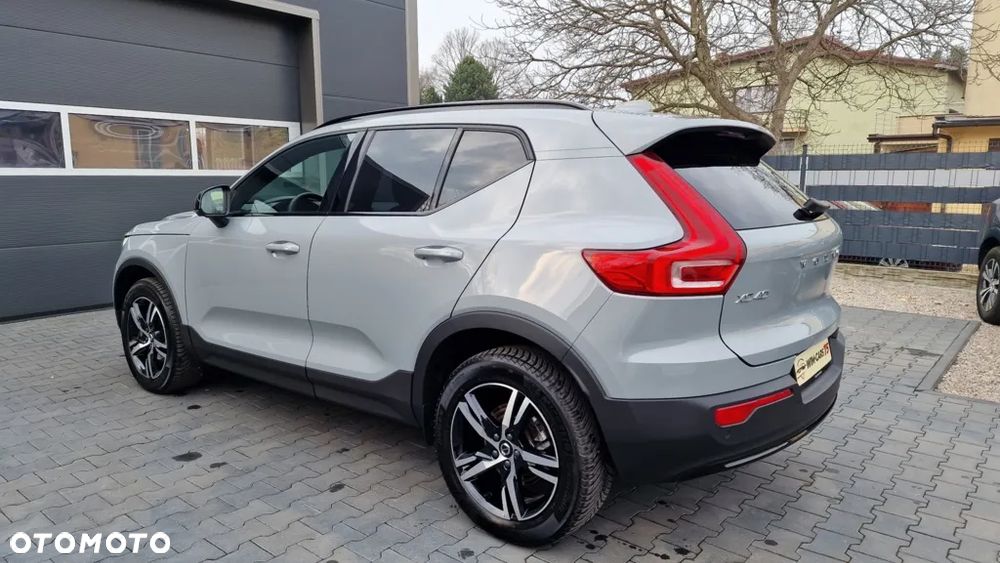 Volvo XC 40 - 15