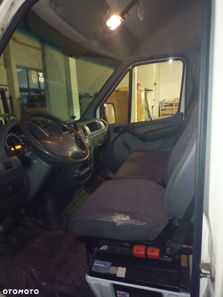 Mercedes-Benz Sprinter 313 - 5