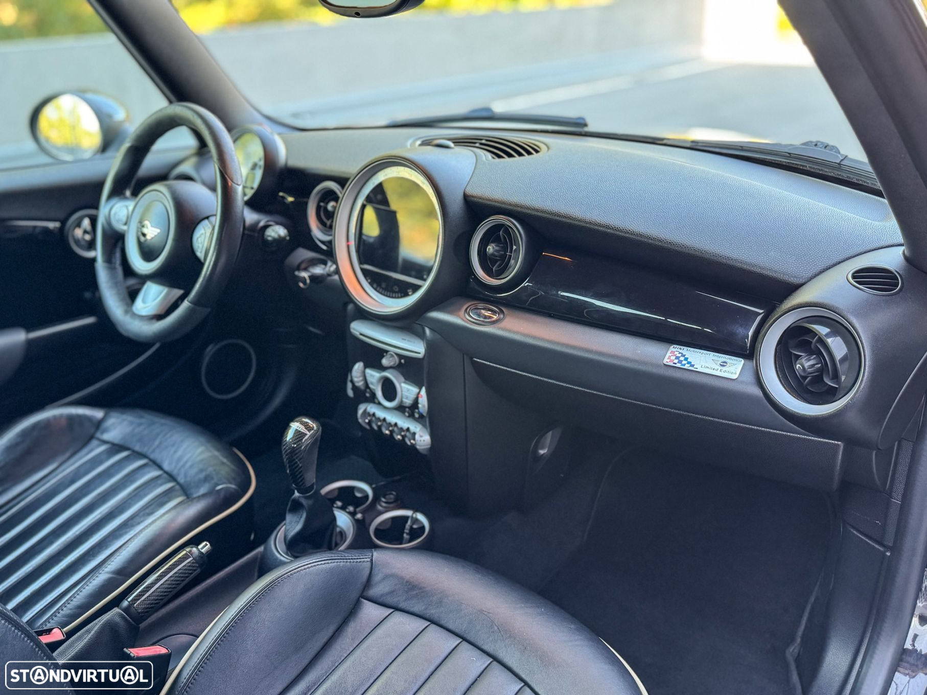 MINI 3 Portas Cooper D - 27