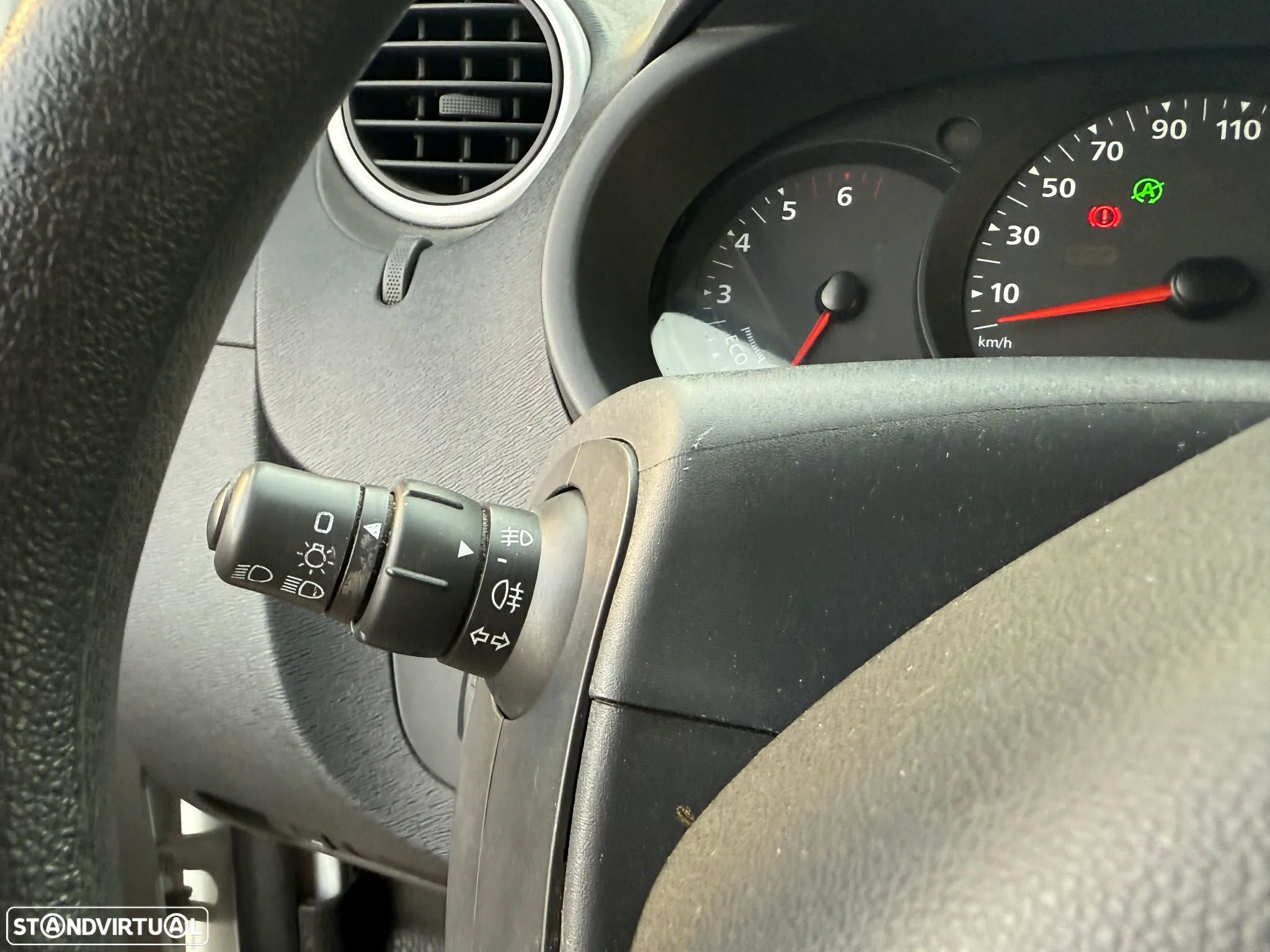 Renault 1.5 DCI 75HP ENERGY S/S BUSINESS 3L - 28