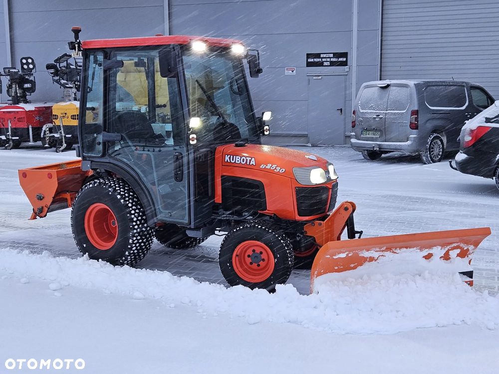 Kubota B2530 - 2