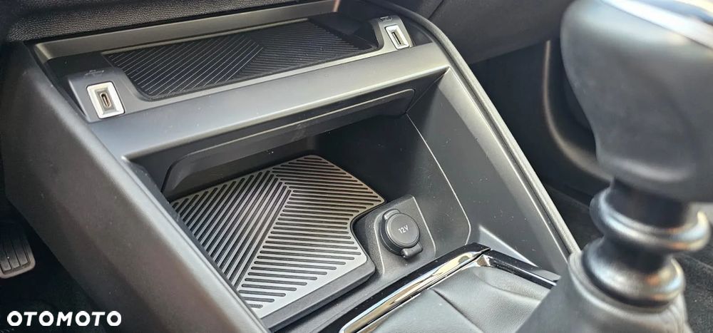 Citroën C4 1.2 PureTech Feel S&S - 14