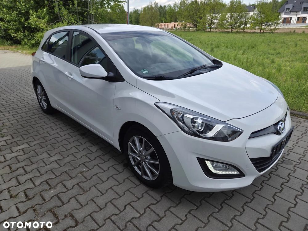 Hyundai i30 1.4 Trend - 10