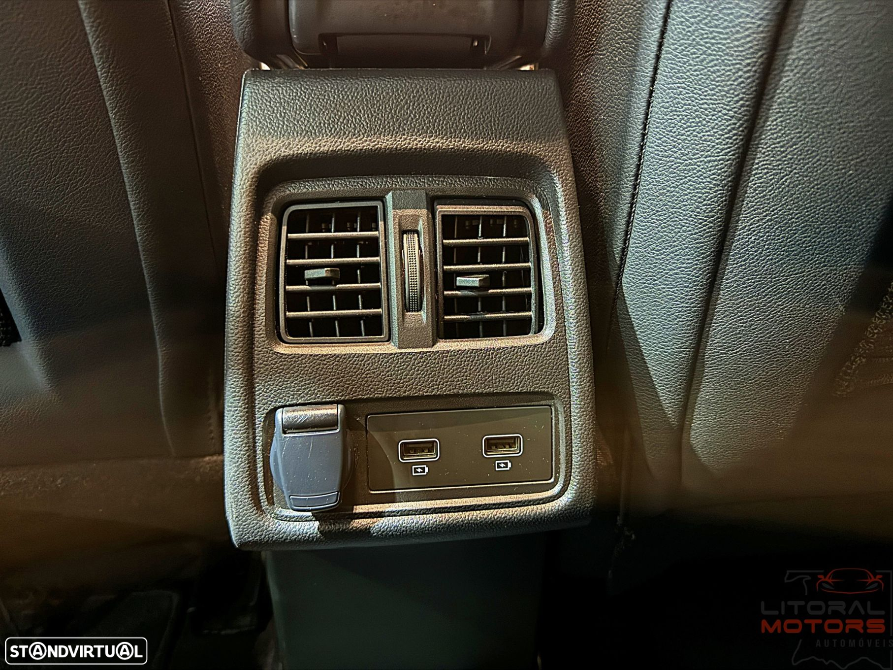 Renault Captur 1.0 TCe Exclusive - 36
