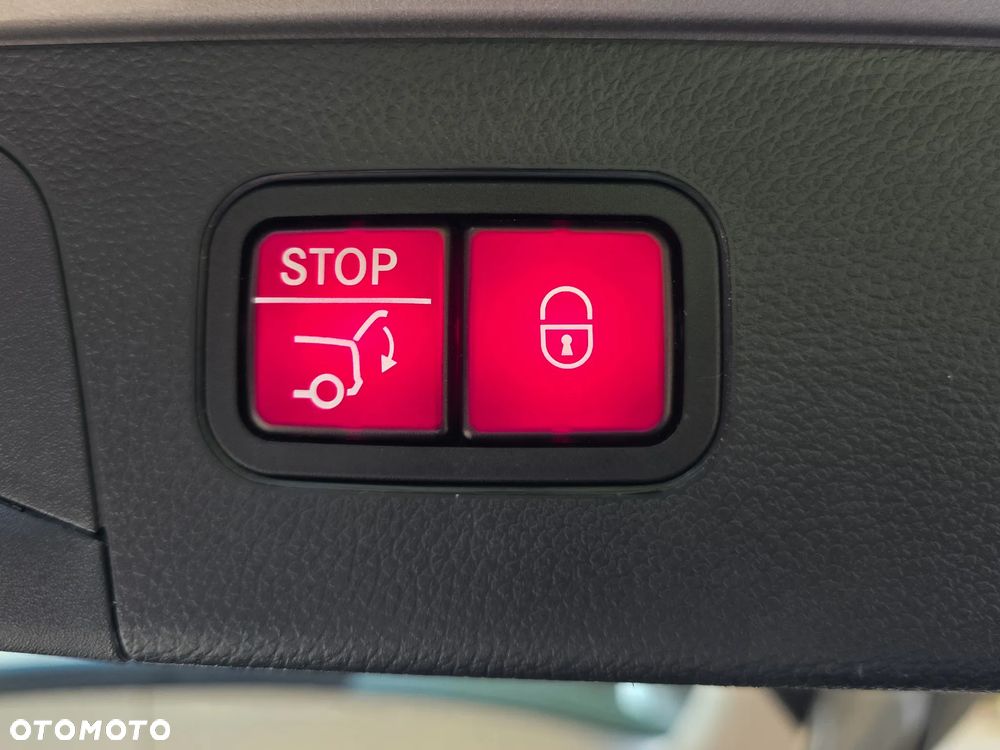 Mercedes-Benz GLC 300 4Matic 9G-TRONIC - 9