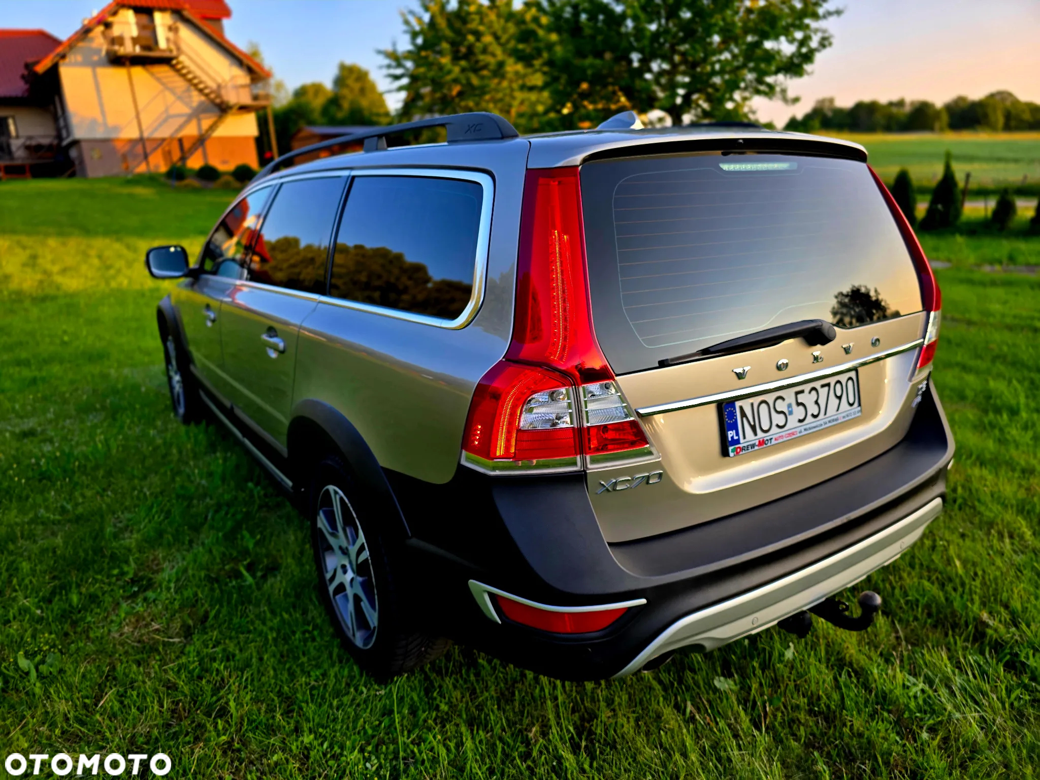 Volvo XC 70 D5 AWD Dynamic Momentum - 17