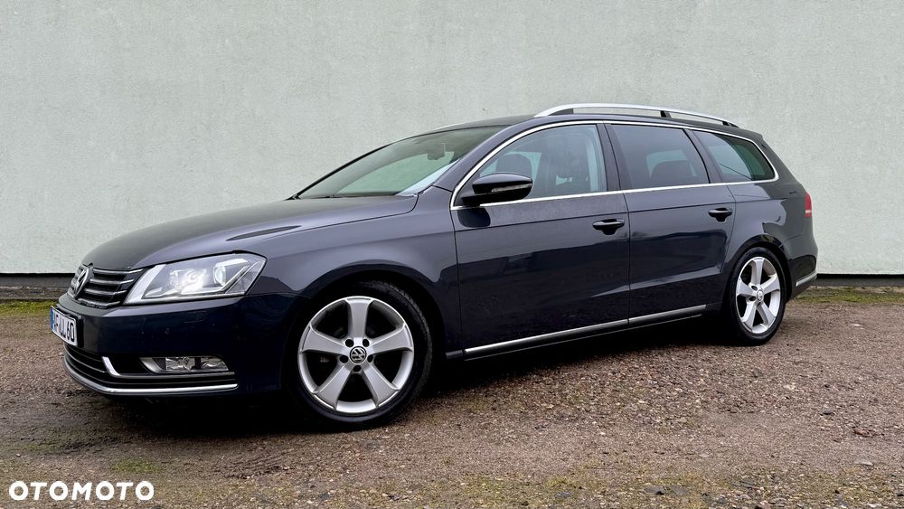 Volkswagen Passat 2.0 TDI BlueMotion Technology Exclusive - 5