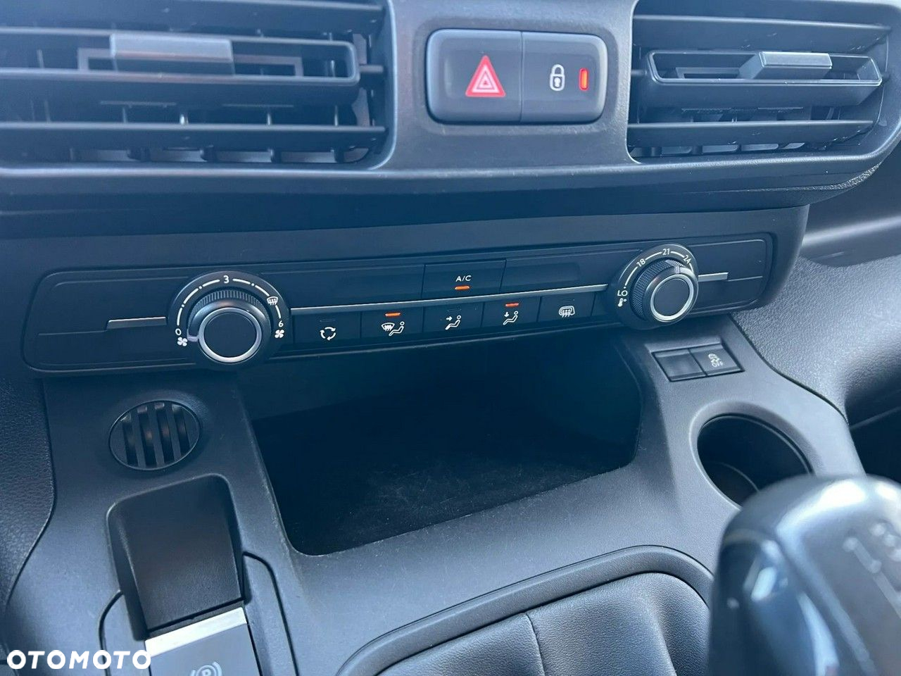 Opel Combo - 17
