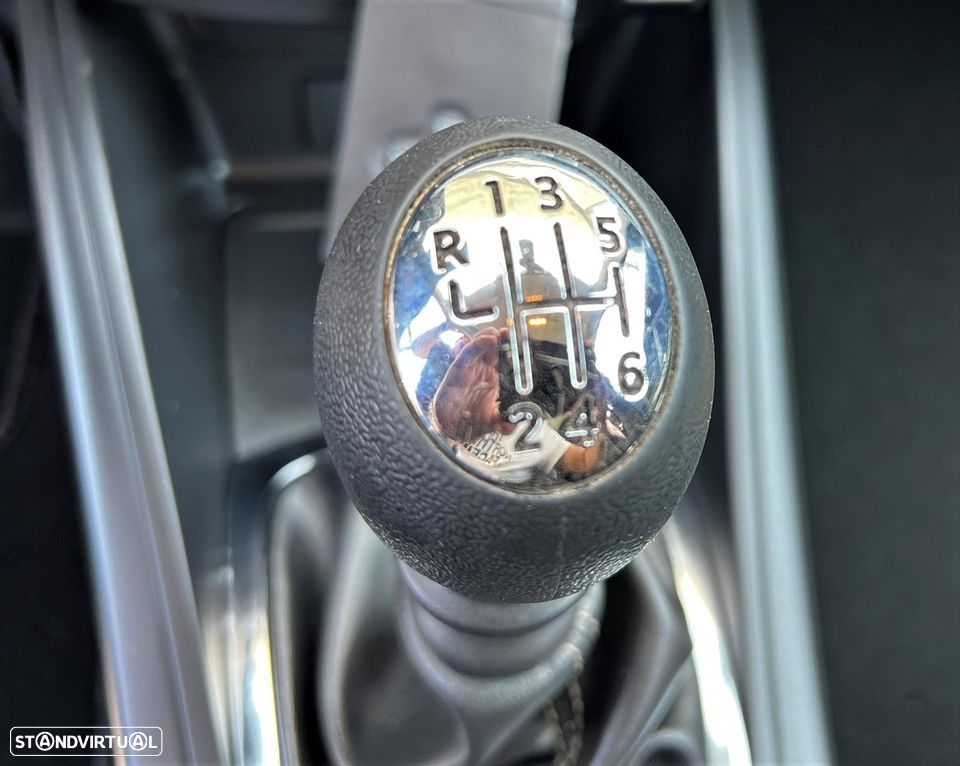 Renault Mégane Sport Tourer dCi 110 FAP EDC LIMITED - 18