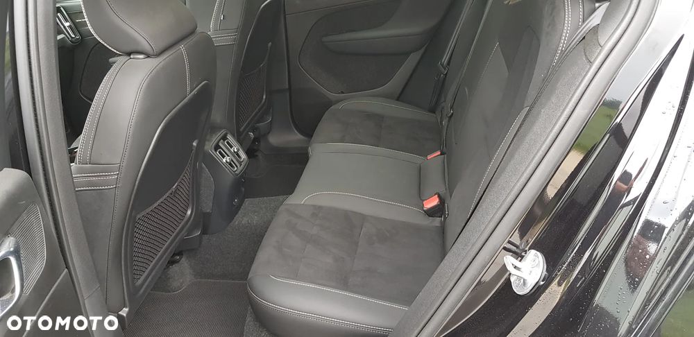 Volvo XC 40 Recharge 82 kWh Twin Motor Ultimate - 7