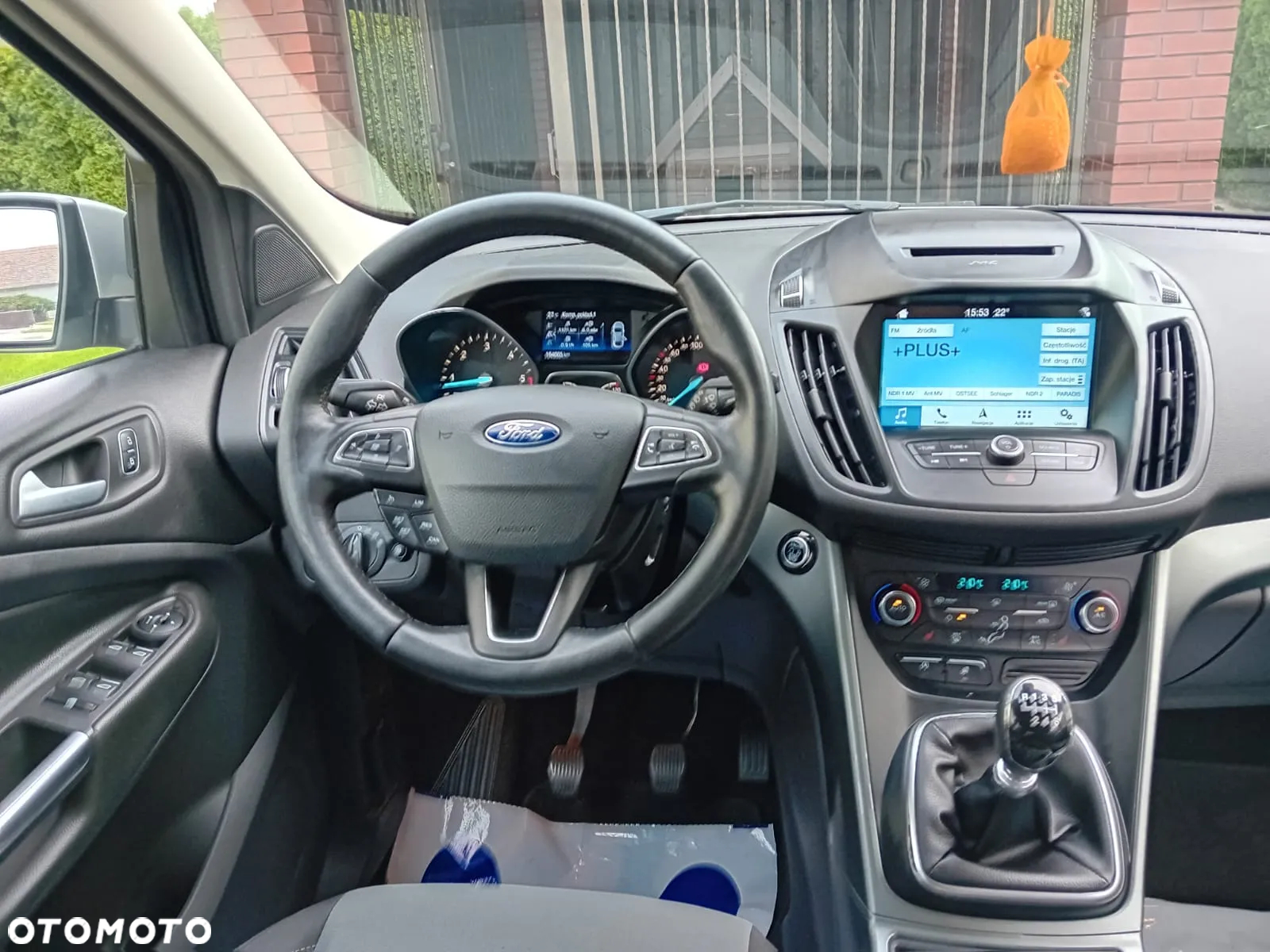 Ford Kuga 2.0 TDCi FWD Titanium - 28
