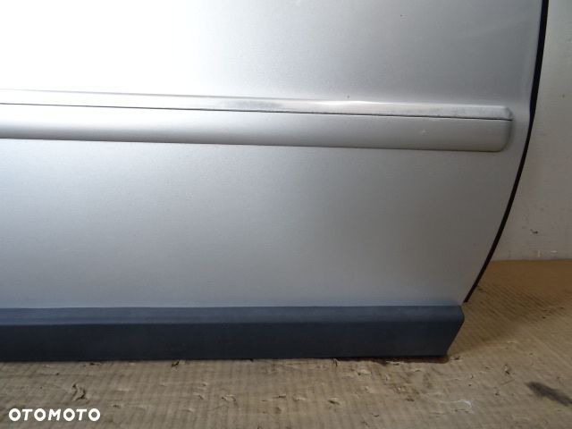 DRZWI PRAWY PRZÓD PRAWE PRZEDNIE VW PASSAT B5 LIFT KOMBI 00-05 LAK:LA7W NR1104 - 8