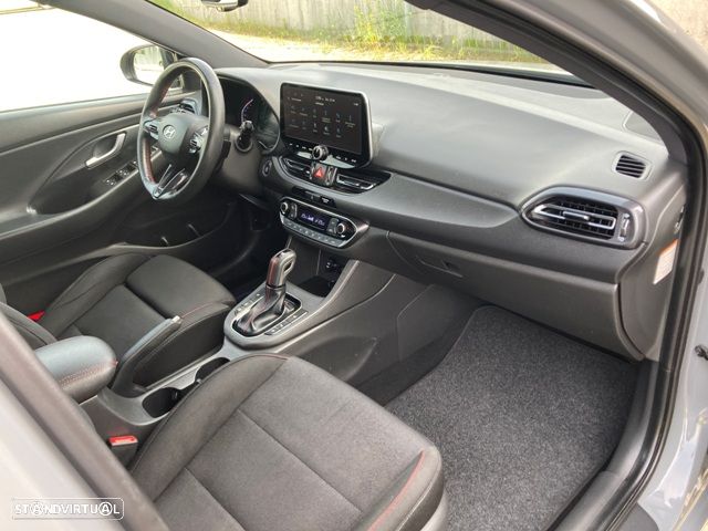 Hyundai i30 1.6 CRDI 48V-Hybrid DCT N-Line - 39