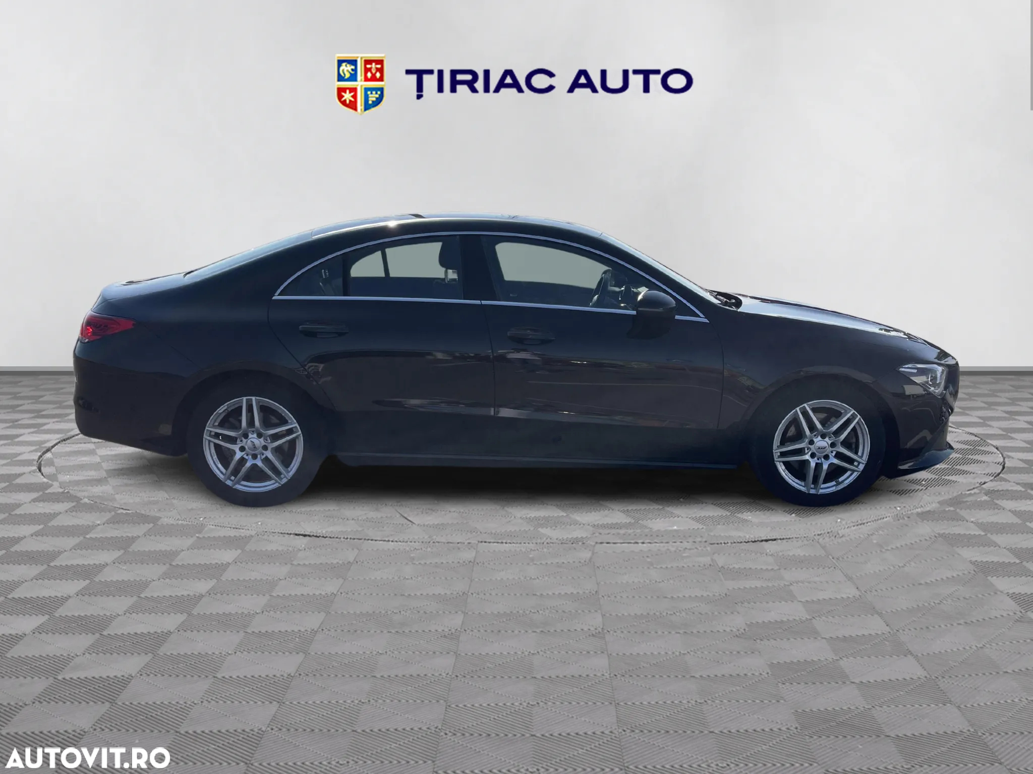 Mercedes-Benz CLA - 6