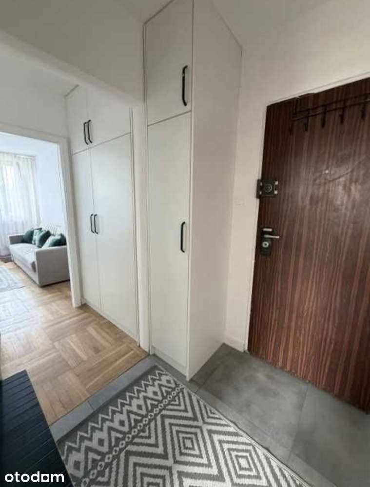 3 pokoje po remoncie | 53 m² | 5 min do metra | Jelonki