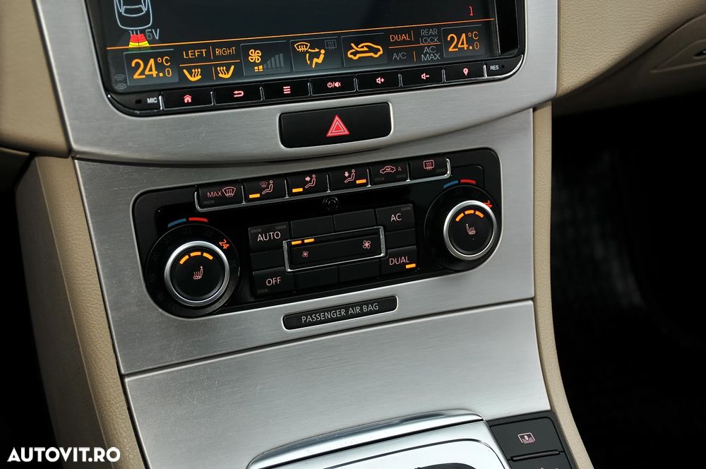 Volkswagen Passat CC - 14