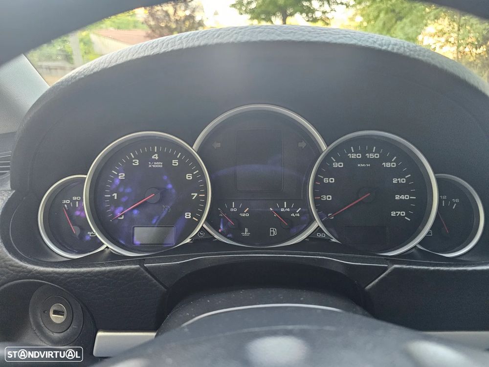 Porsche Cayenne S Tiptronic - 29