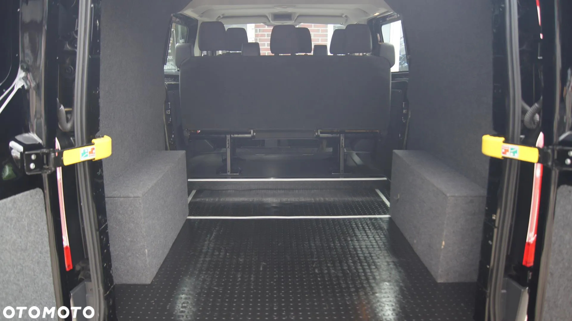 Ford Transit Custom 310 L2H1 Limited - 19