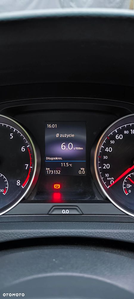 Volkswagen Golf - 13