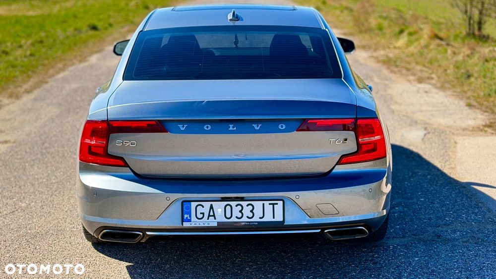 Volvo S90 T6 AWD Geartronic Momentum Pro - 9